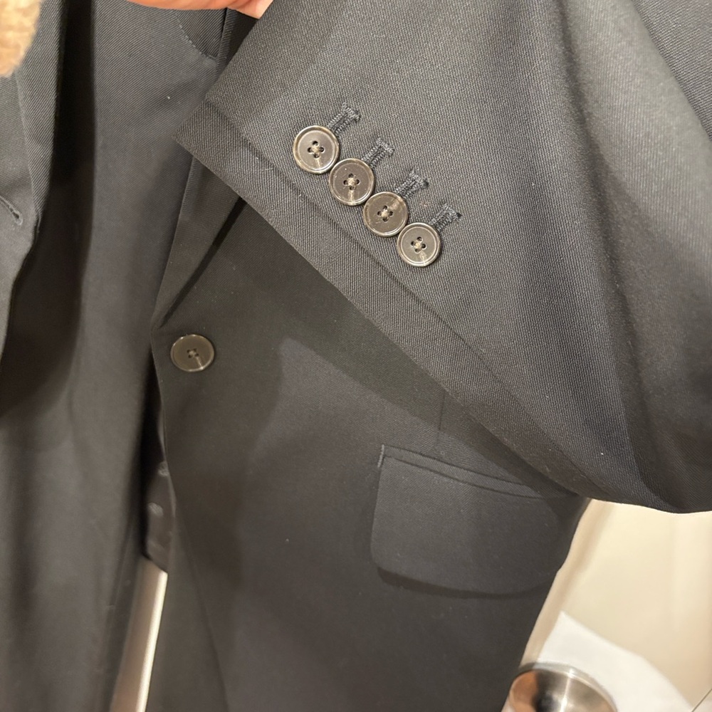 Banana Republic black wool-blend suit 2023-24 season - Picture 4 of 15